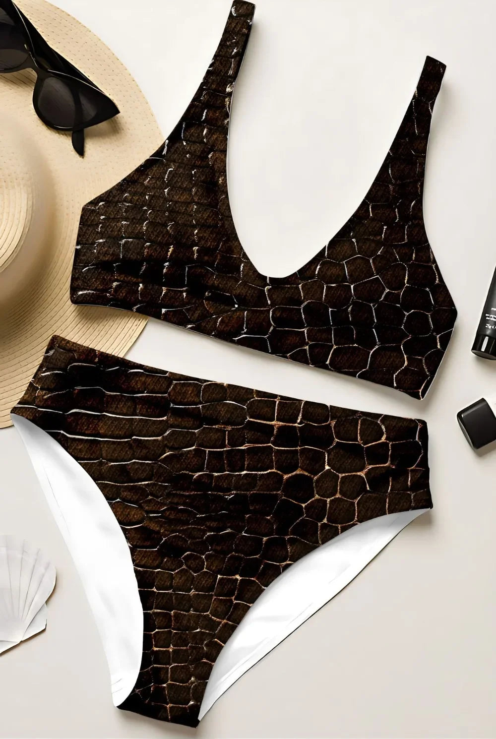 Pulido y juguetón Bikini