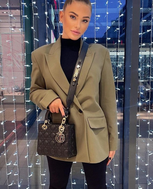 CM | Refinado y atemporal