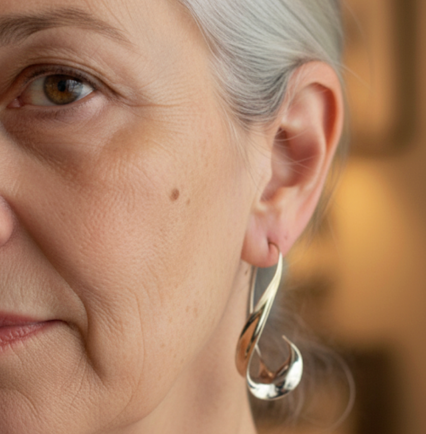 Oro Pendiente artesanal delicado