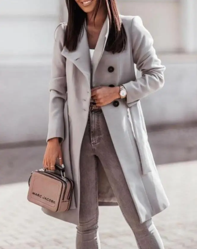CM | elegante abrigo largo con botones