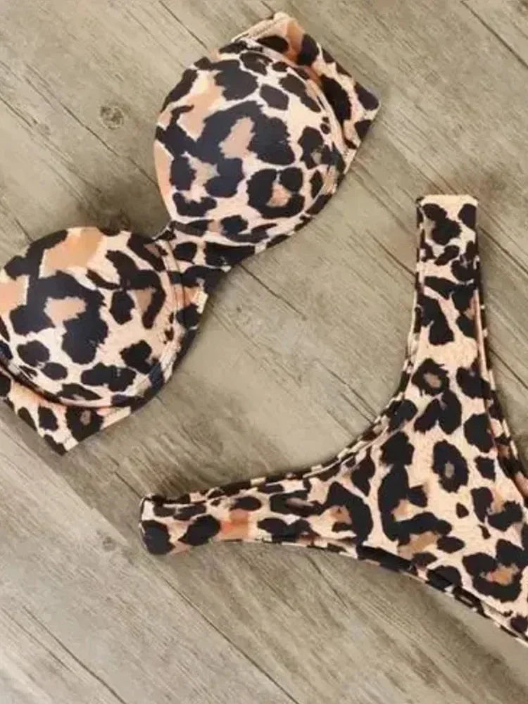 Con estilo sin esfuerzo Bikini