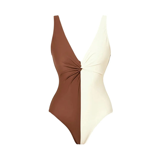 Casually Bikini With a Refined Edge