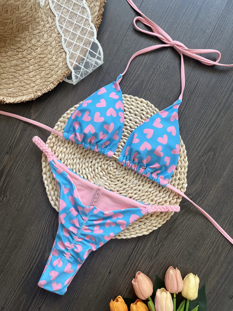 Fluido y fabuloso Bikini