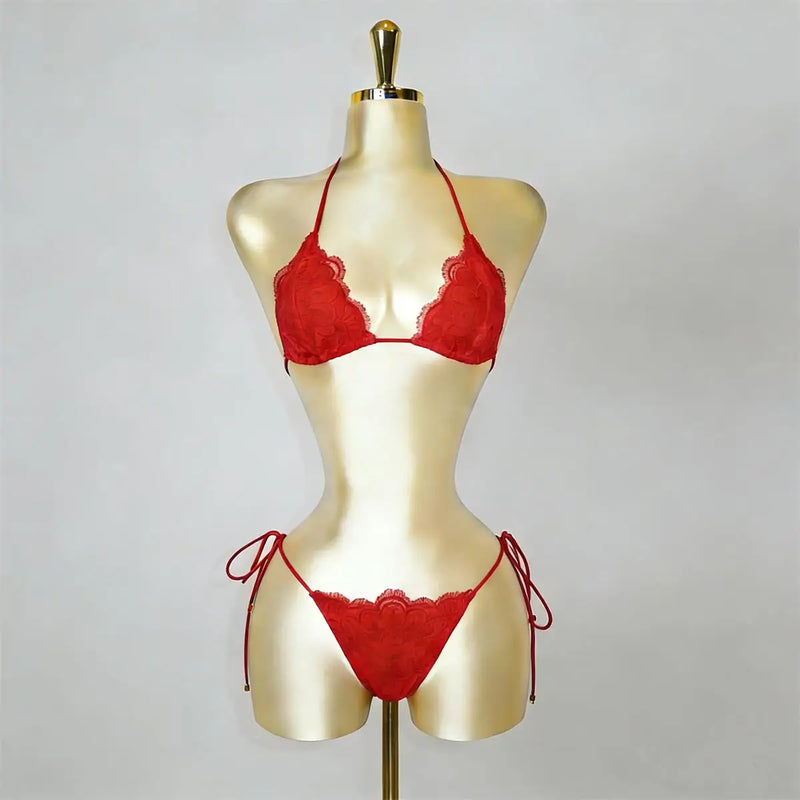 Sophisticated Bikini With a Clean Classic Look