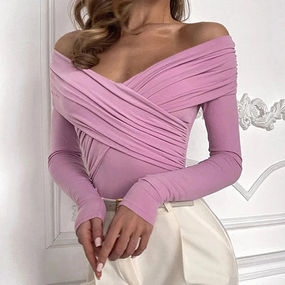 Fresco y femenino Traje