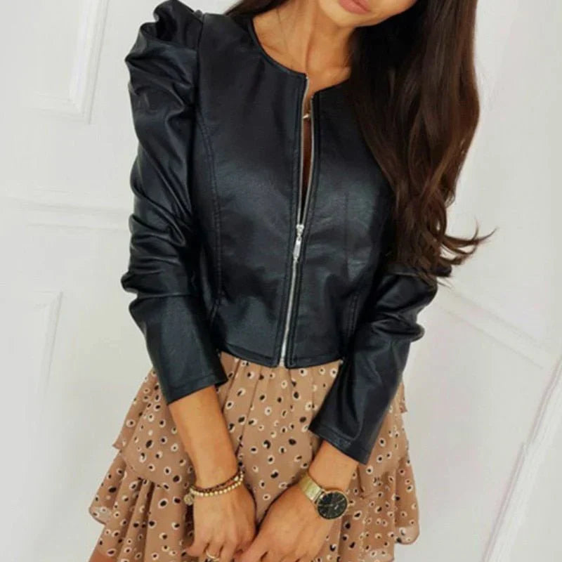 CM | Chaqueta corta de mujer en elegante piel