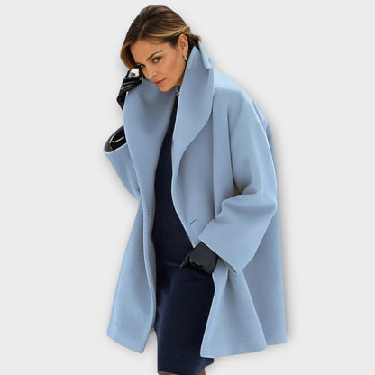 Chaqueta magníficamente confeccionada