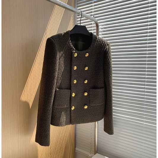  Modern and Fashionable winter Jacket
