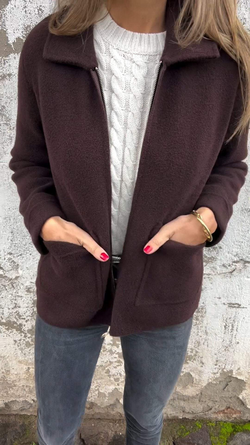 Chaqueta de diseño clásico