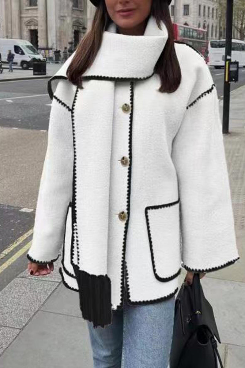 Abrigo bellamente confeccionado