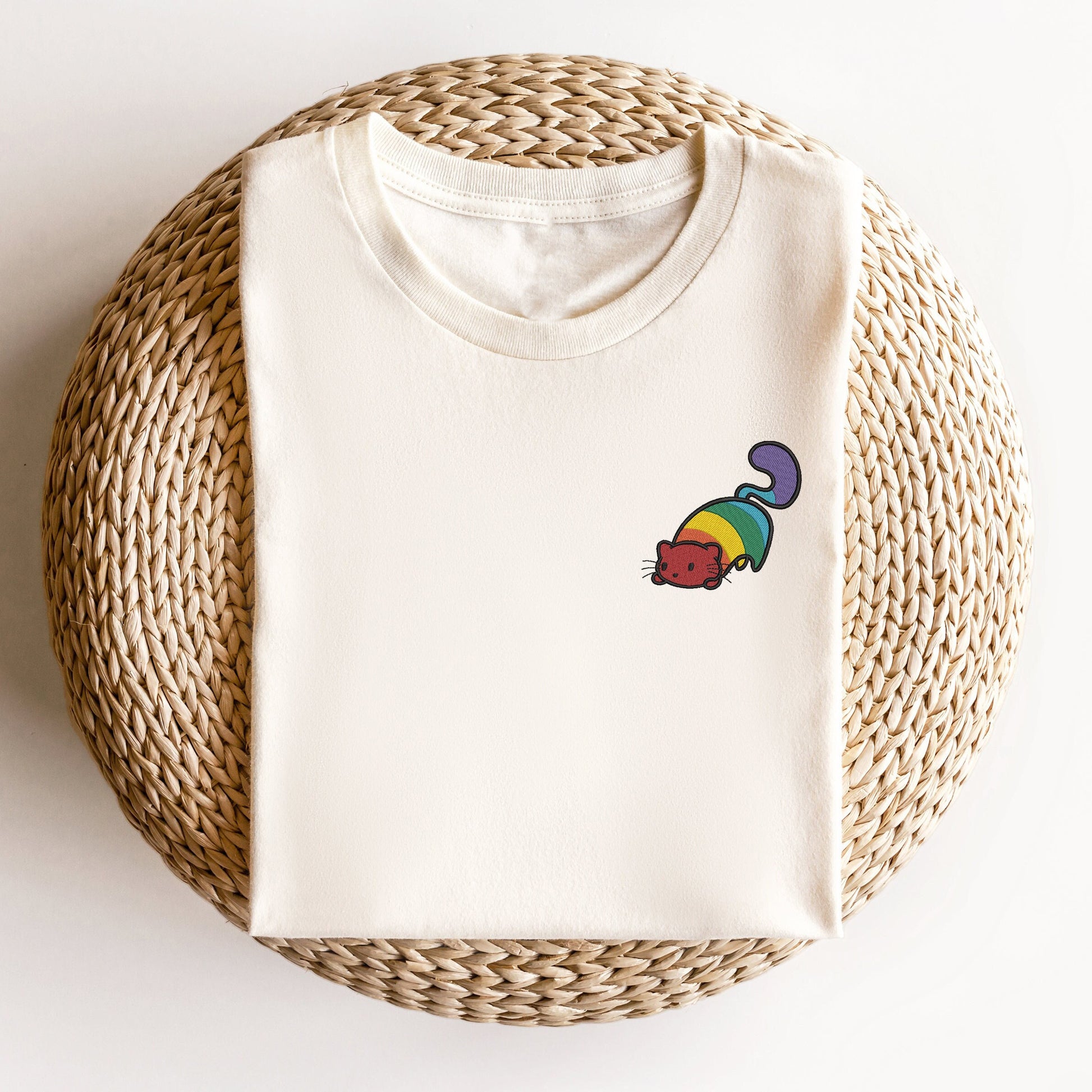Women's Retro Colorful Cat Art Print Short Sleeve T-shirt elevenforest