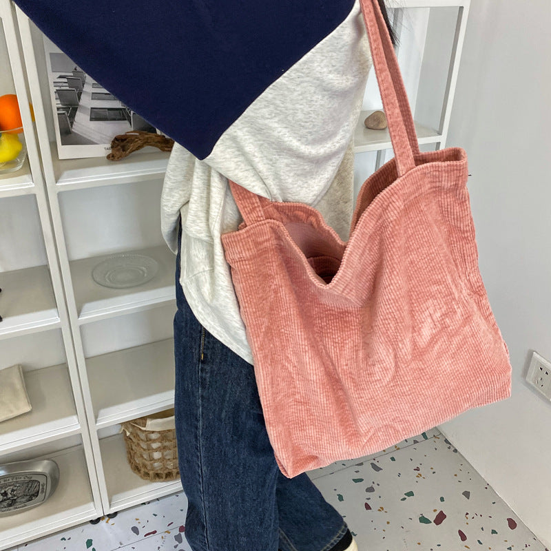 Bolso bellamente confeccionado