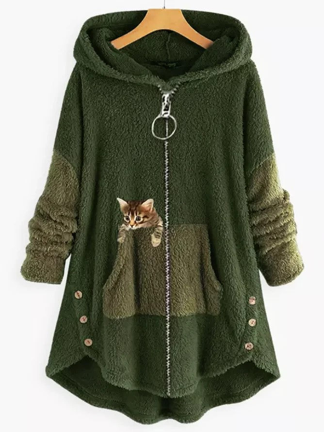 Abrigo polar con capucha, paneles colorblock y bolsillo bordado con gatito