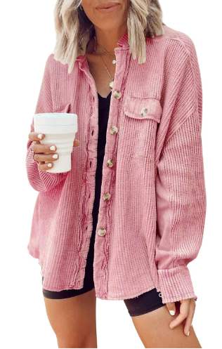 CM | Abrigo de moda con botones: combina comodidad y estilo moderno