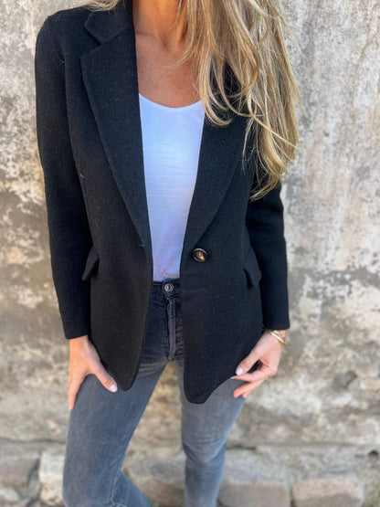 CM | Elegante chaqueta con botones para mujer