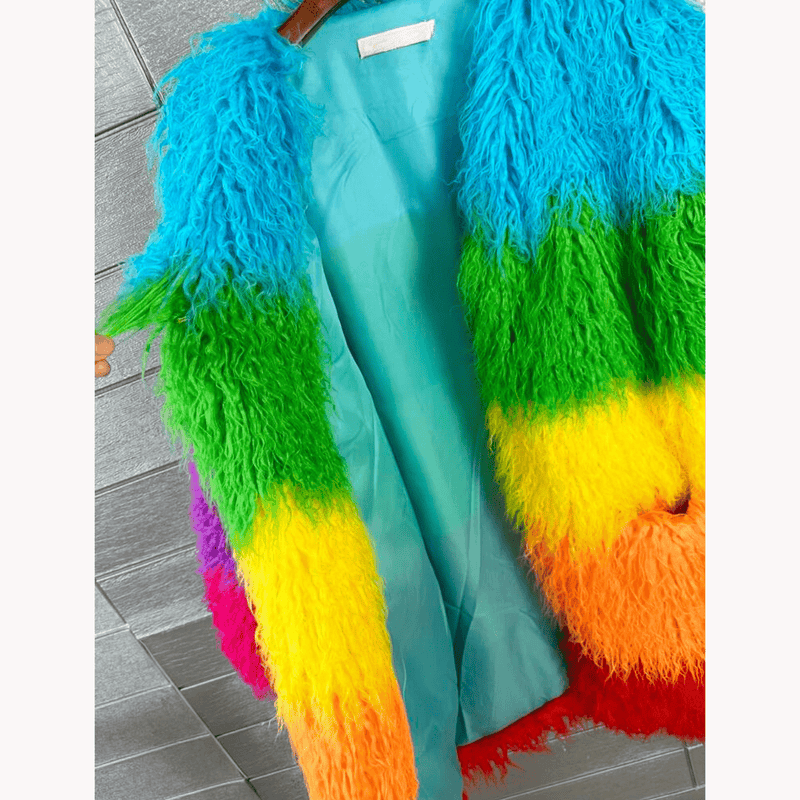 CM | Sencillo y elegante abrigo de invierno