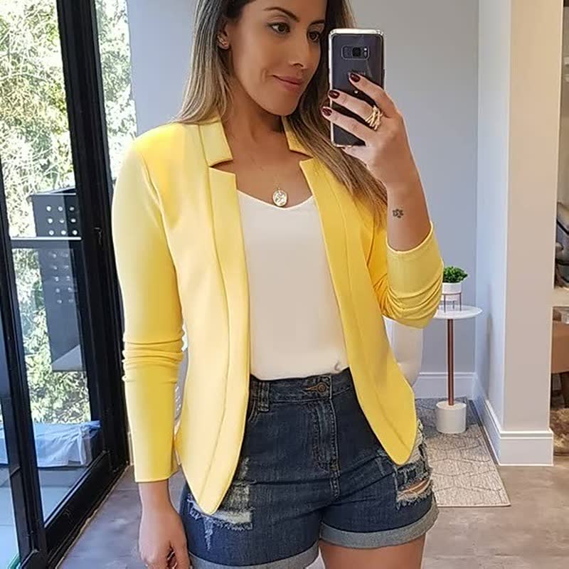 CM | ElegantBlazer™: Chic al otro lado de la calle