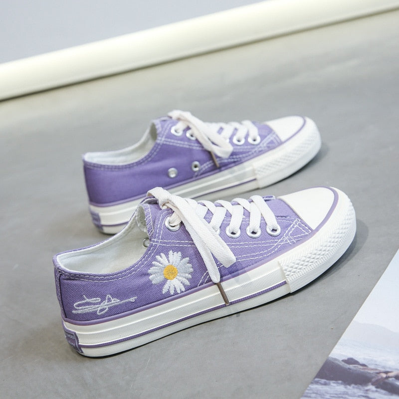 CM | Corte bajo con zapatillas de estampado floral