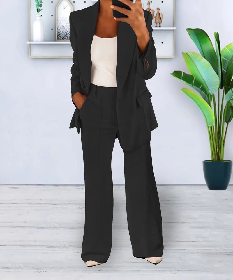 CM | Chaqueta y pantalón de señora