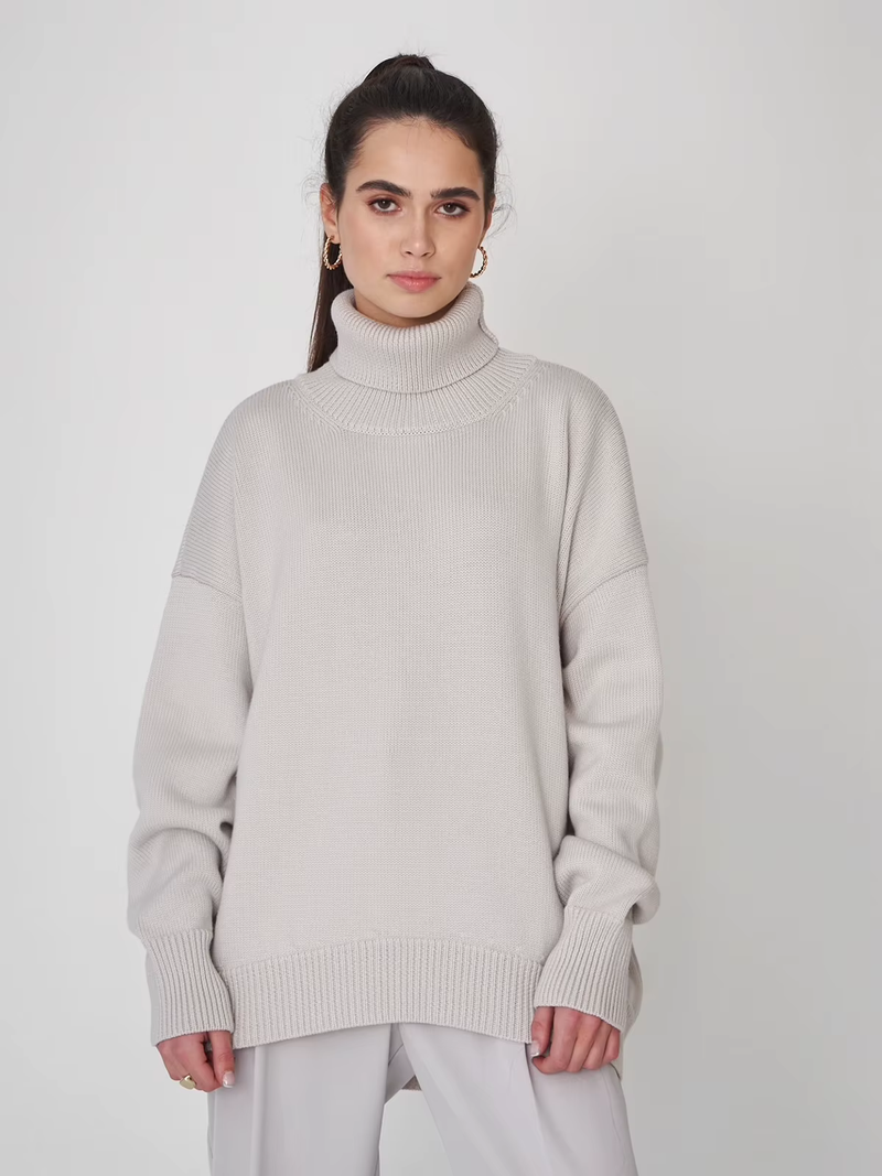 CM | MW - Acogedor jersey oversize con cuello alto